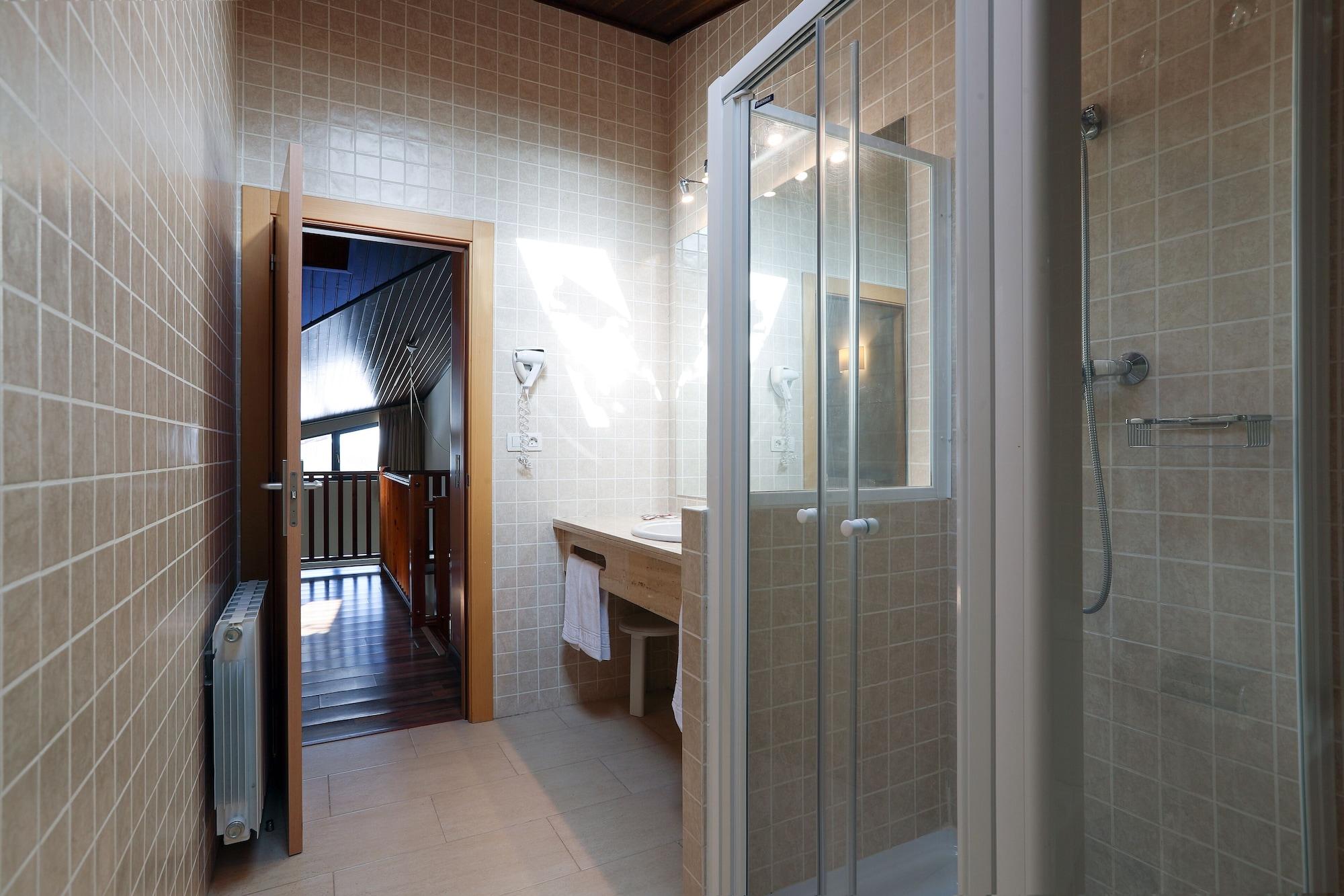 Guitart La Molina Aparthotel & Spa Exterior photo