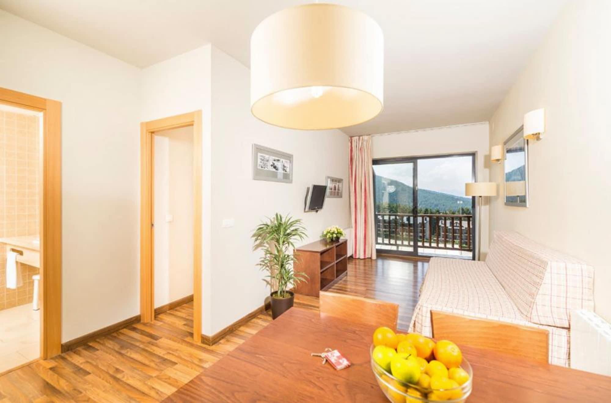 Guitart La Molina Aparthotel & Spa Exterior photo